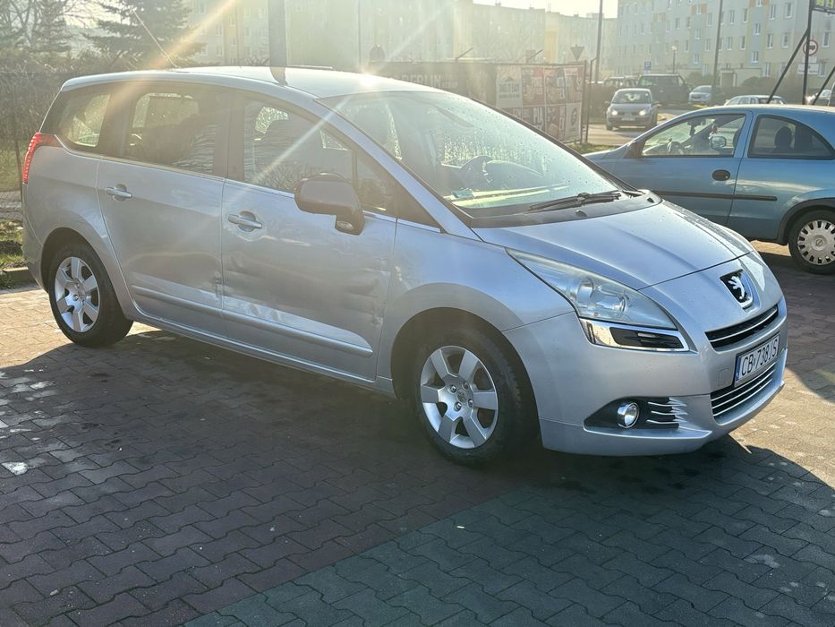 Peugeot 5008 1.6hdi 7osobowy