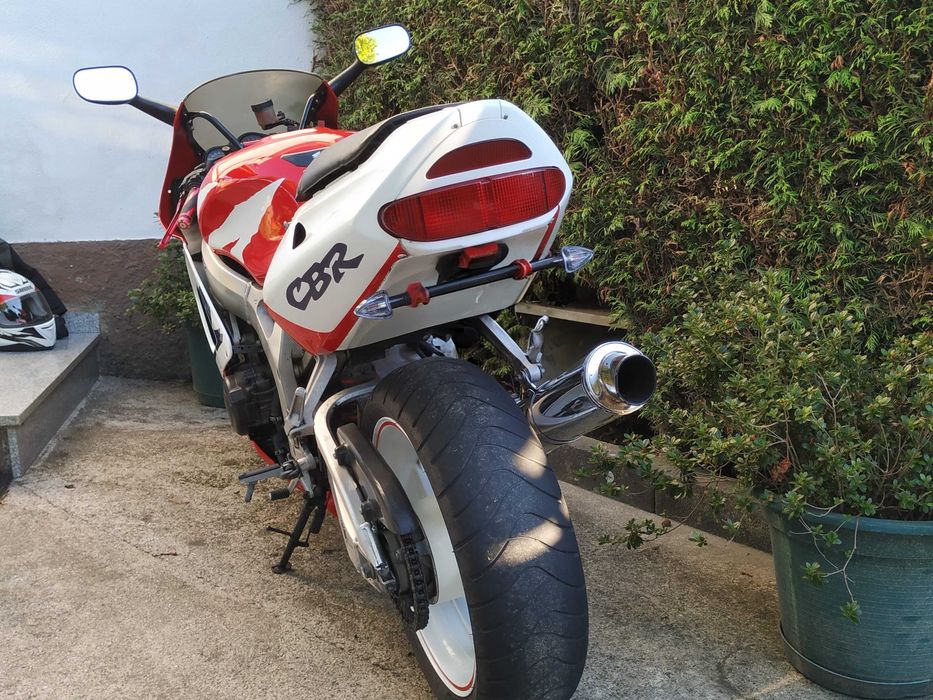 CBR 900 RR Fireblade