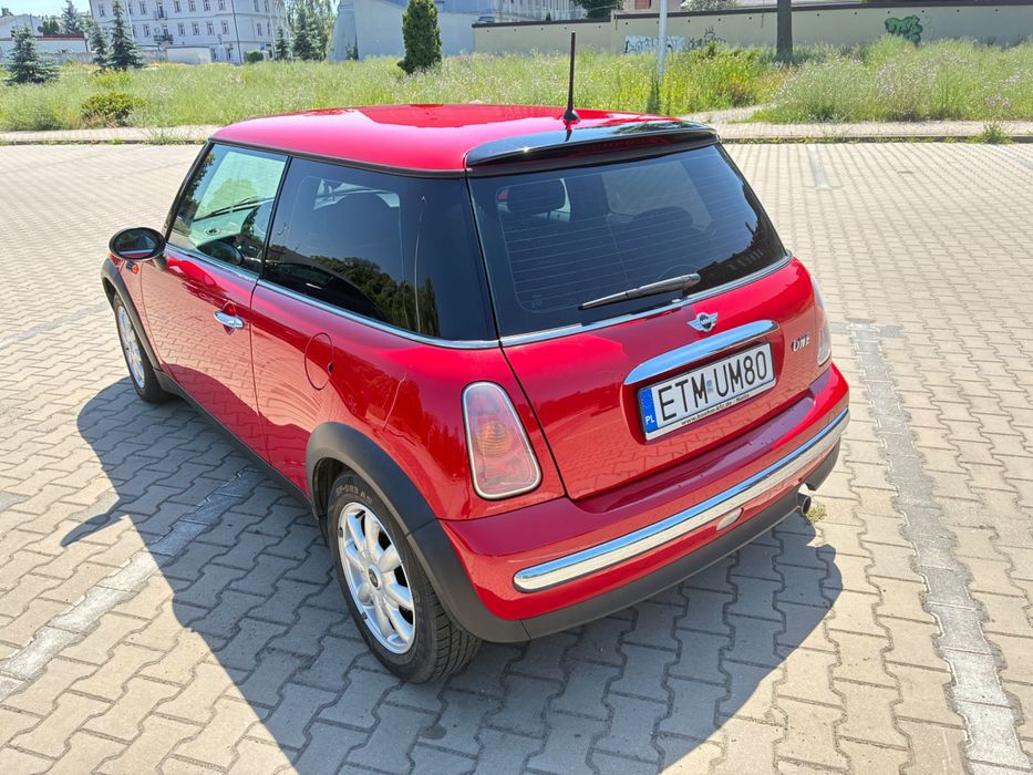 Sprzedam ładne mini one 2004 1.6