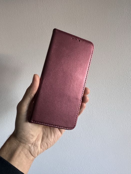 Etui z klapką zamykane bergundowe do REALME 14 5G / 14T 5G