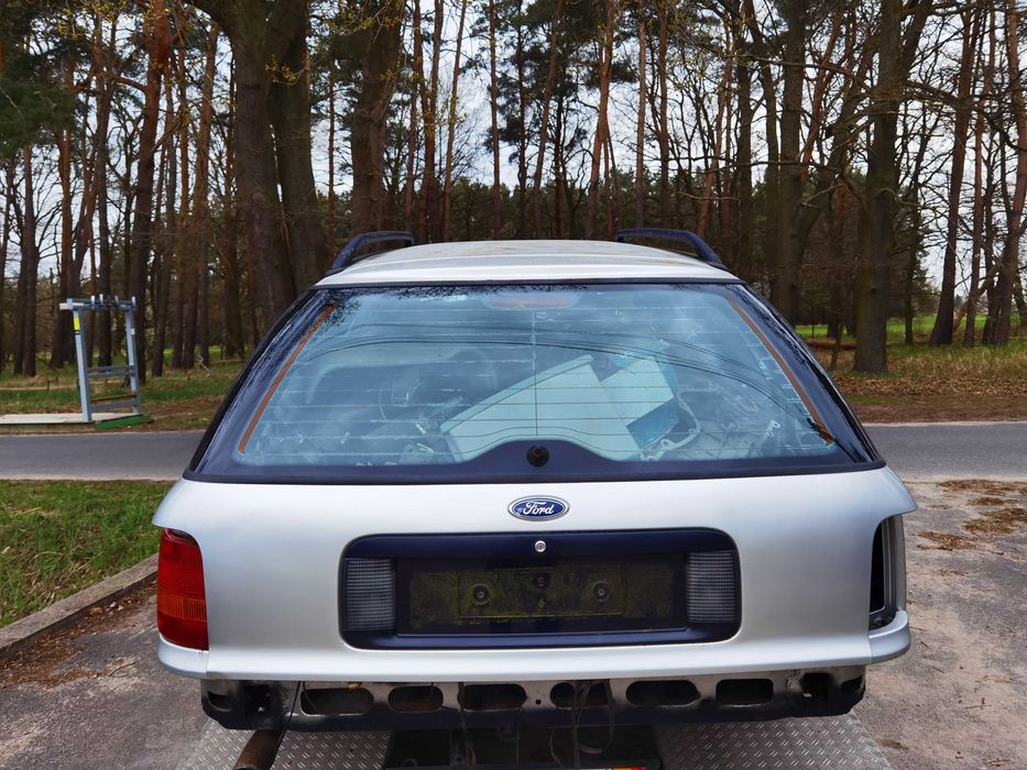 Ford Scorpio 1997 2.3 Dohc Ghia uszkodzony niekompletny