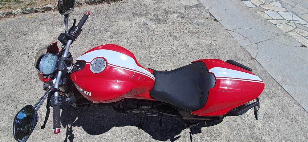 Ducati monster 821 stripe