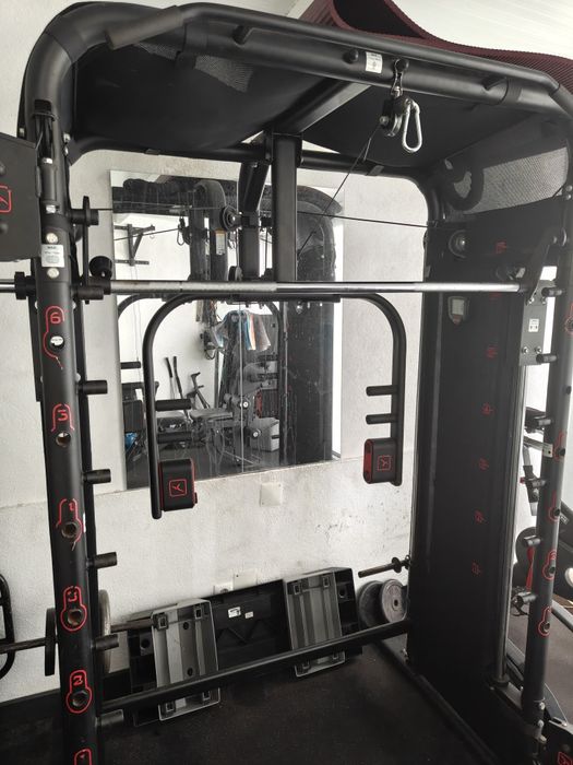 Smith machine  - maquina de musculação