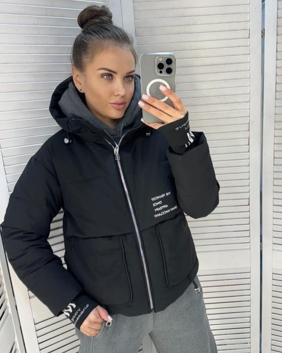 Продам куртку 1100грн