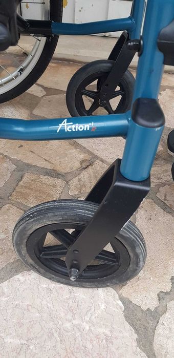 Cadeira de rodas USADA Invacare R1