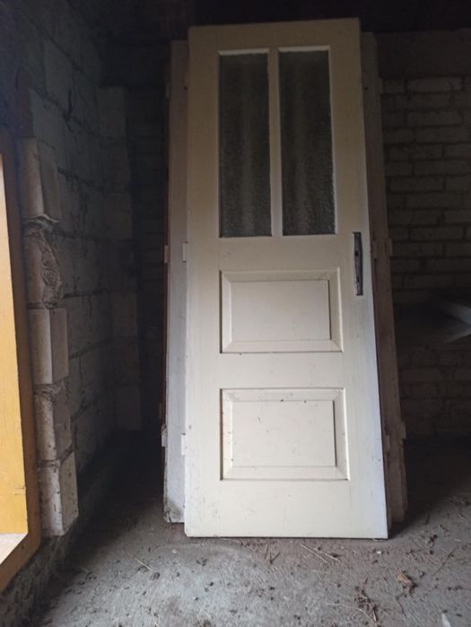 Drzwi drewniane jodlowe z szybami