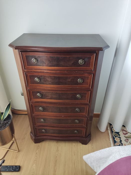 Cómoda clássica 6 gavetas
