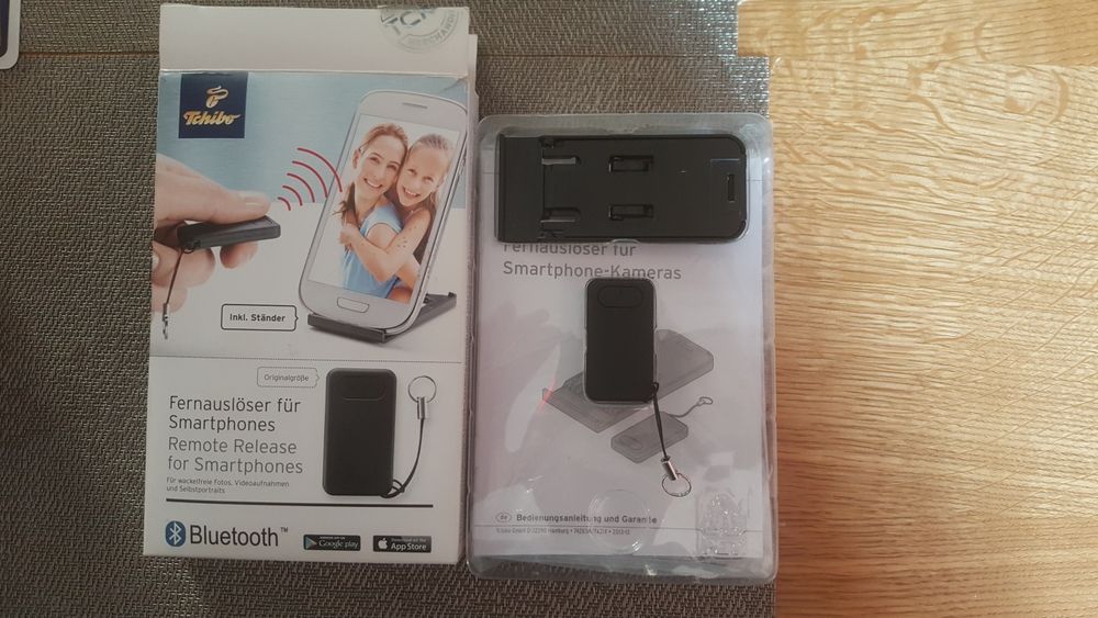 Samowyzwalacz do smartfonów Firmy Tchibo