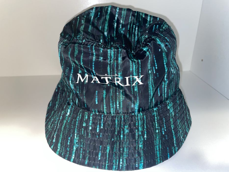 Czapka bucket matrix pull & bear