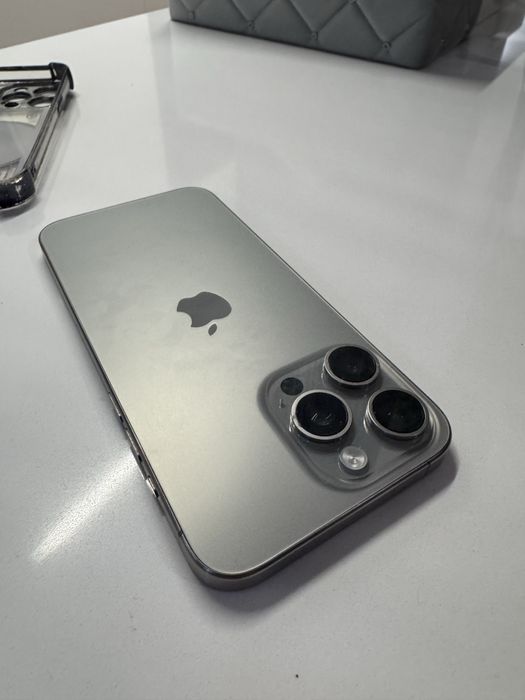 JAK nowy Apple iPhone 15 Pro Max 256GB w 100% sprawny