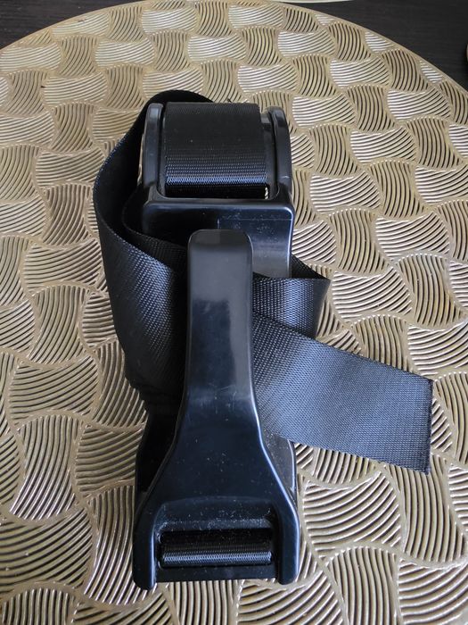 Adapter do pasów dla kobiet w ciąży