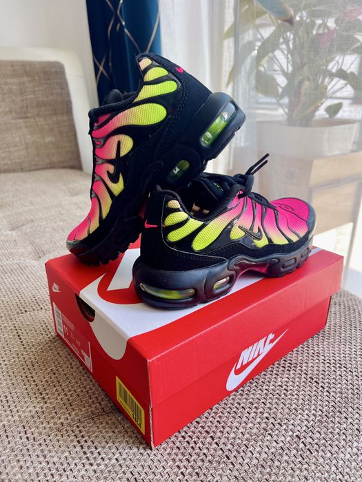 Buty sneakersy dziecięce sportowe Nike Air Max Plus - oryginalne; darmowy InPost!