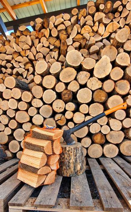 Drewno kominkowe opałowe dębowe suche od producenta worek 40 l