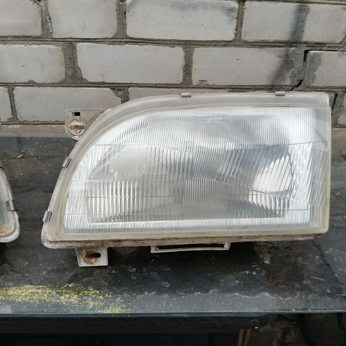 Фары передние Ford Transit 2.5 D/TD 1992-2000 (стеклянные) 2400 пара