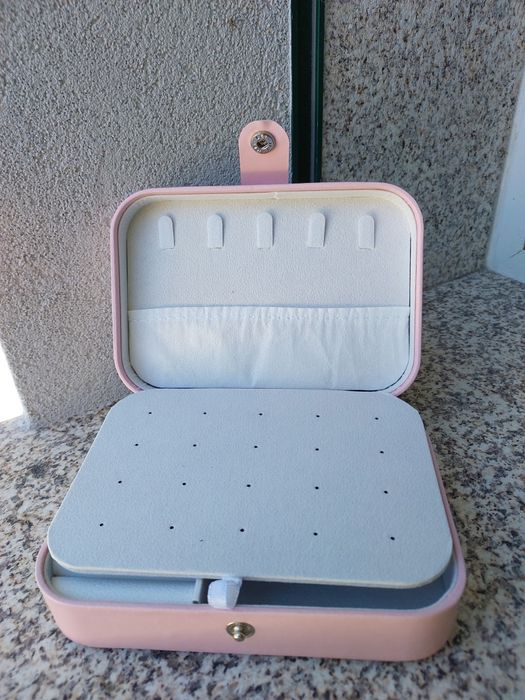 Vendo bulsa para guardar acessórios