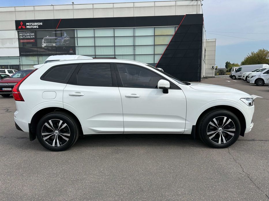 Volvo XC60 Momentum