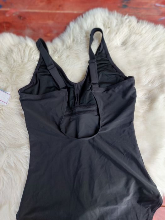 Kostium kąpielowy nowy czarny Basic U 38