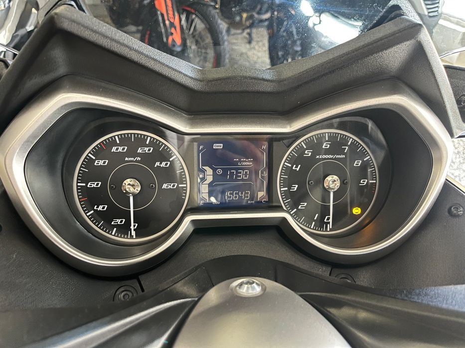 Yamaha XMAX 300 de 2018 Optimo Estado, 15632 Kms