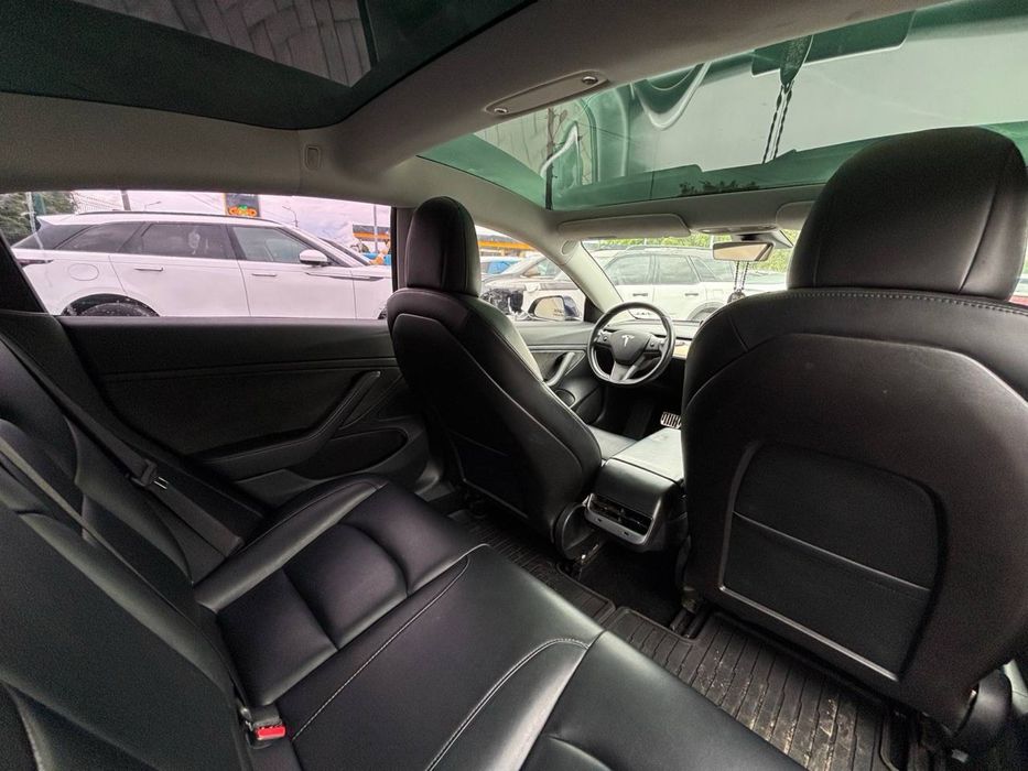 Tesla Model 3 standart