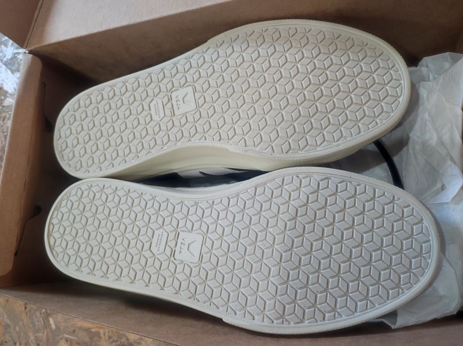 Кеди VEJA , розмір 40 (25.5 см)