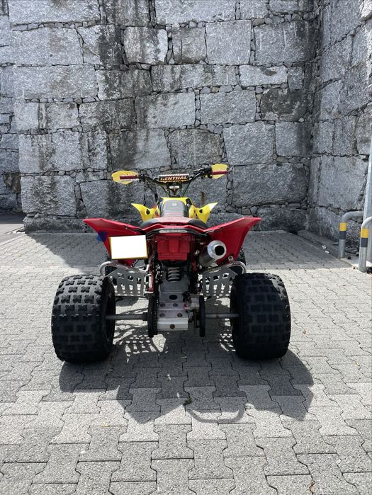 Suzuki ltz 400 k9