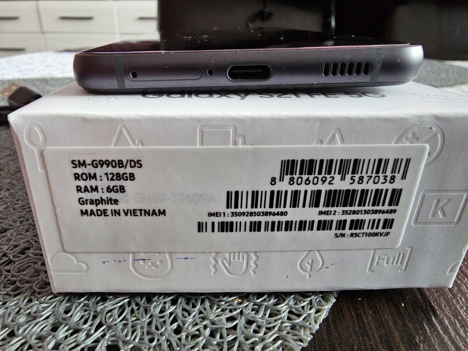Samsung s 21 FE stan bdb
