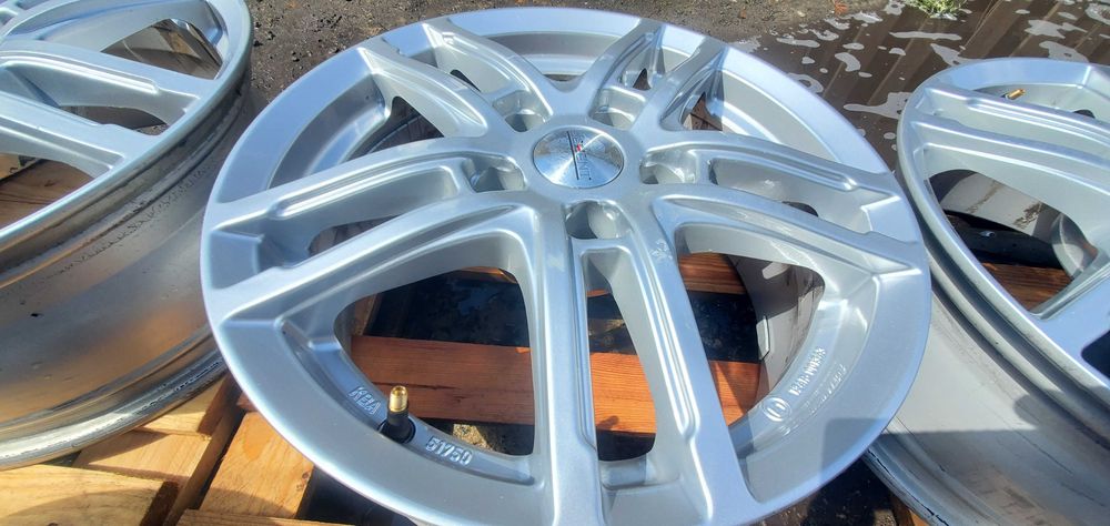 Диски 5 112 R16 Volkswagen VWAG Dezent Germany 6,5J ET41, ЦО57.1