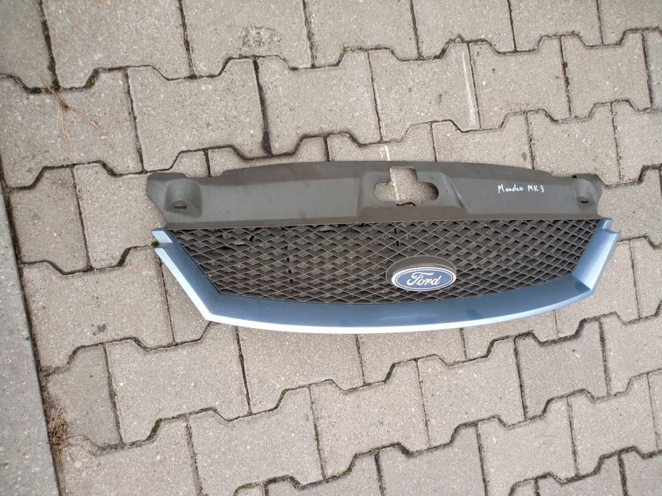Grill Ford Mondeo MK3 nr lakieru 83