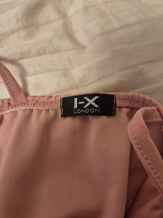 Коктейльна рожева сукня XS