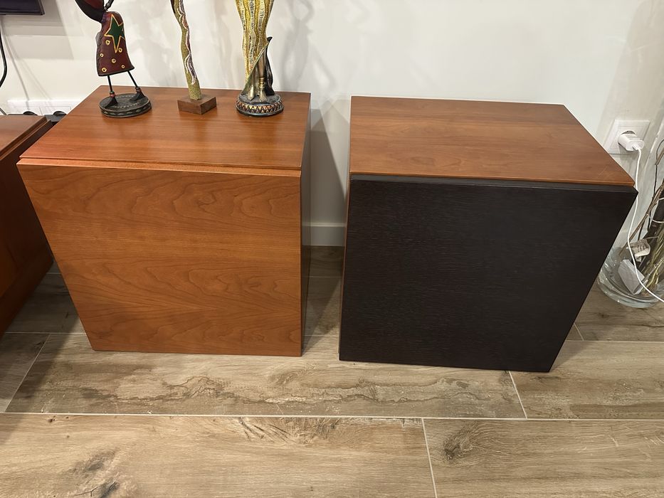 Vendo movel de tv com mesas de apoio