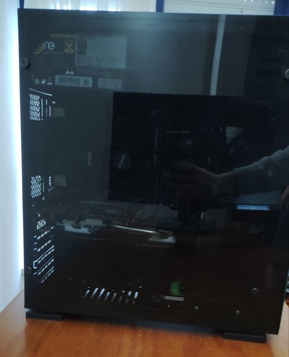 PC desktop como novo