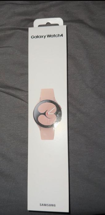 Смарт-часы Samsung Galaxy Watch4 40 mm (Gold) SM