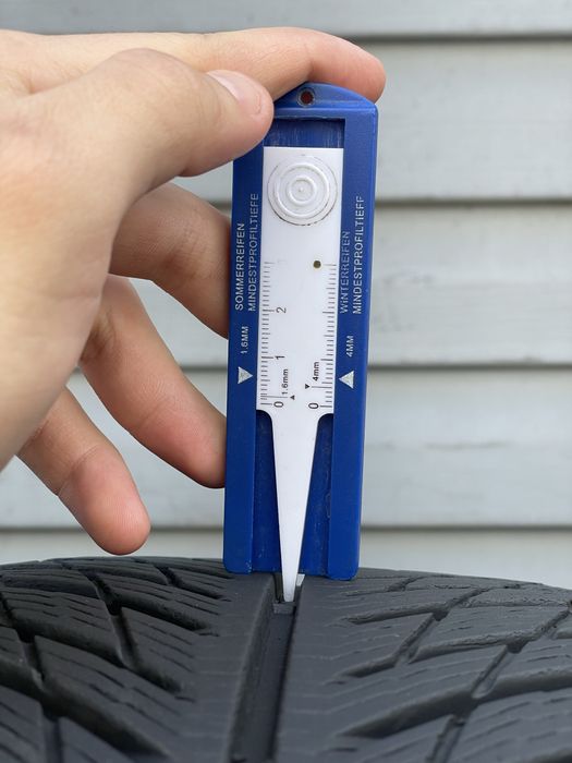 Комплект зимових шин Michelin 235/45 R18 235*45 18 Pilot Alpin 5 001824