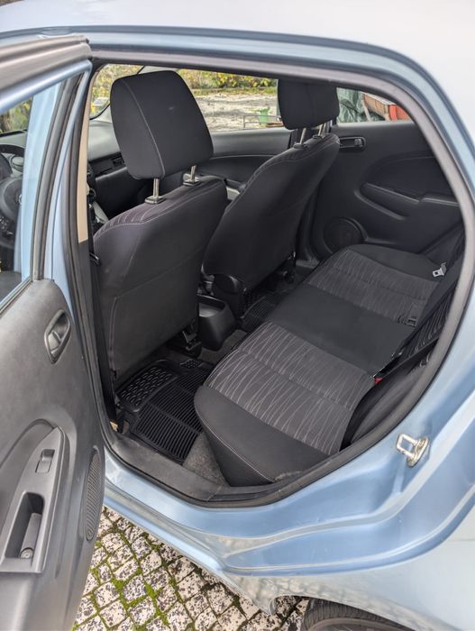 Oportunidade ! vendo mazda 2 unico dono , carro em muito bom estado ..