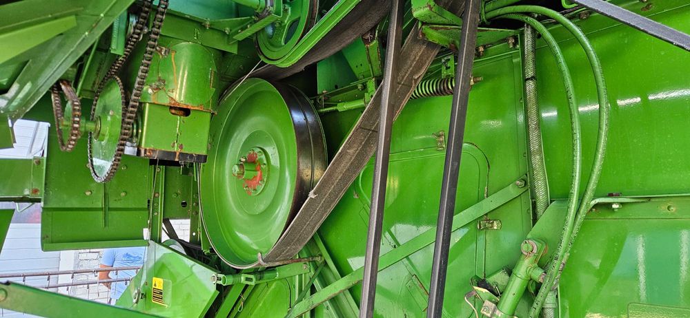 Комбайн зернозбиральний John Deere 1042 2.6m