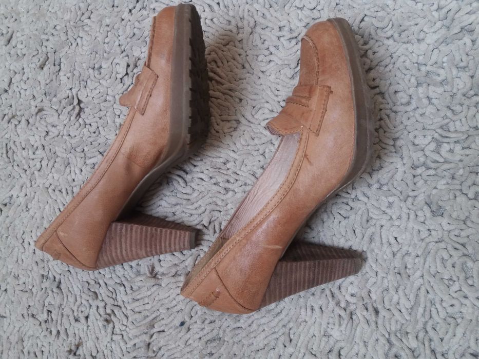 Buty na obcasie 5th Avenue 40