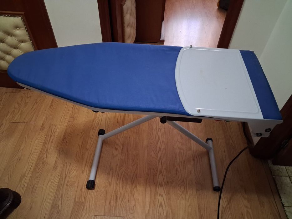 Conjunto Profissional de Engomagem: Tábua Ativa Grupo Casa + Ferro Flama Perfect Jet (Como Novo!)