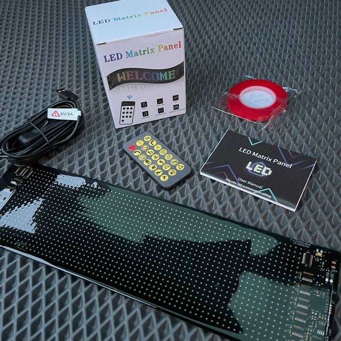 Лед панель на лобове скло LED Очі в машину на лобове Є всі розміри