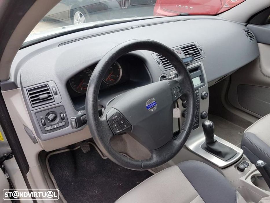 Volvo V50 2007 1.6 Diesel para peças