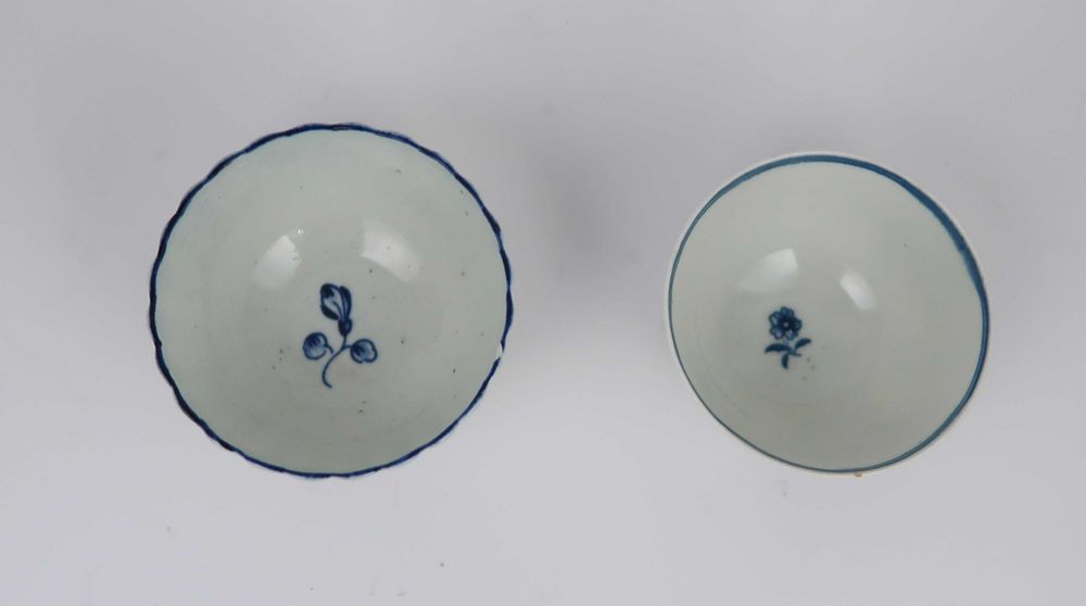Par de taças em porcelana de Worcester Séc. XVIII