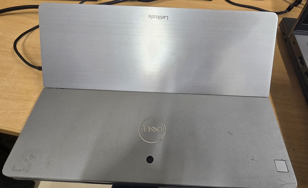 Dell latitude 7200 2 in 1