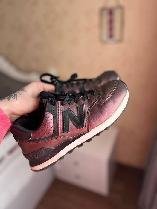 Нюбеланси 574 /new balance хамелеони 37розмір устілка 23.5