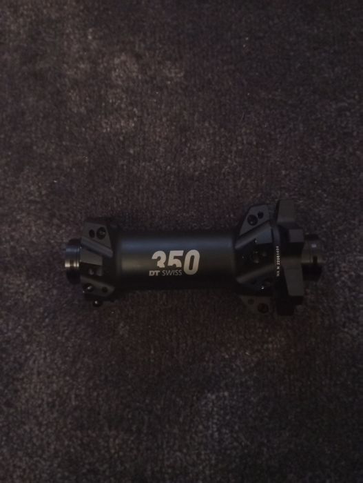 Przednia piasta Dt Swiss 350