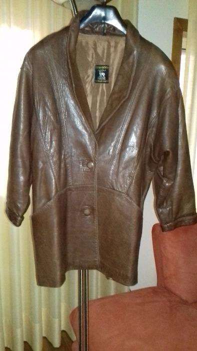 Casacão de couro
