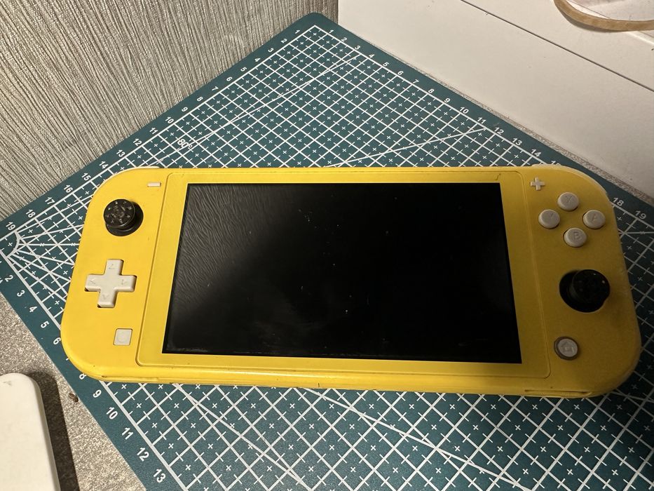 Nintendo Switch Lite, купить Нинтендо Свитч Лайт - цена на OLX