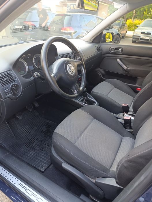 Volkswagen golf 4