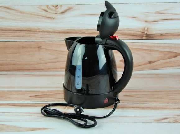 Автомобільний чайник / Чайник од прикурювача в авто (12вольт)