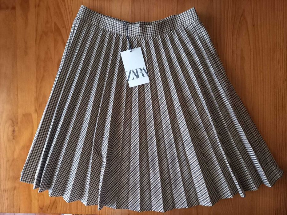 (NEW WITH LABEL, FREE SHIPPING) Pleated Tweed Skirt (13–14 / XS)