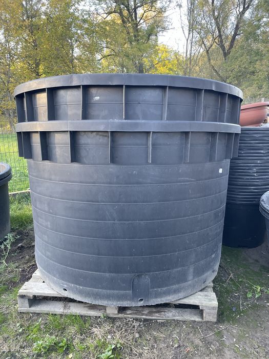 Duża Donica gruba plastikowa donice doniczka 1000 L .