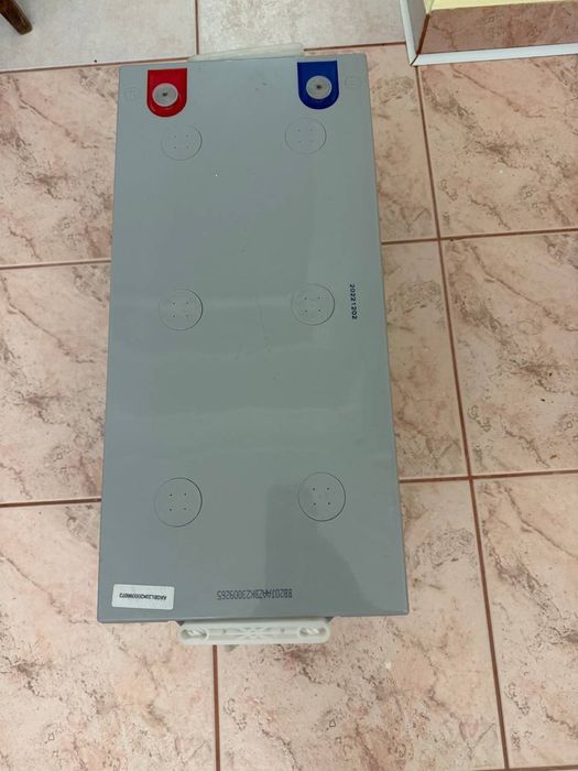 Акумулятор Гелевий Axioma energy 13.8 V залишок ємност і